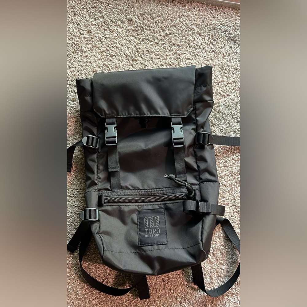 Topo Designs Rover Mini Pack- solid black